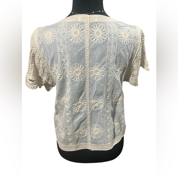 Boho Beige Crochet 100% Cotton Button V-Nec Top-NWOT - Picture 6 of 6